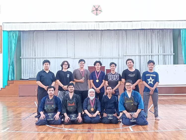 img prestasi Juara 1 dan 2, [kendo-2.jpeg]
